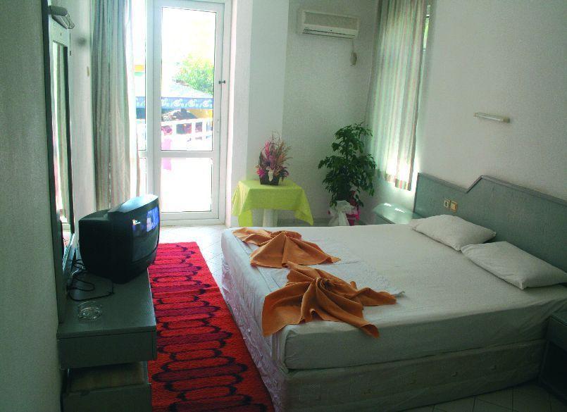 אלאניה Bariscan Hotel מראה חיצוני תמונה