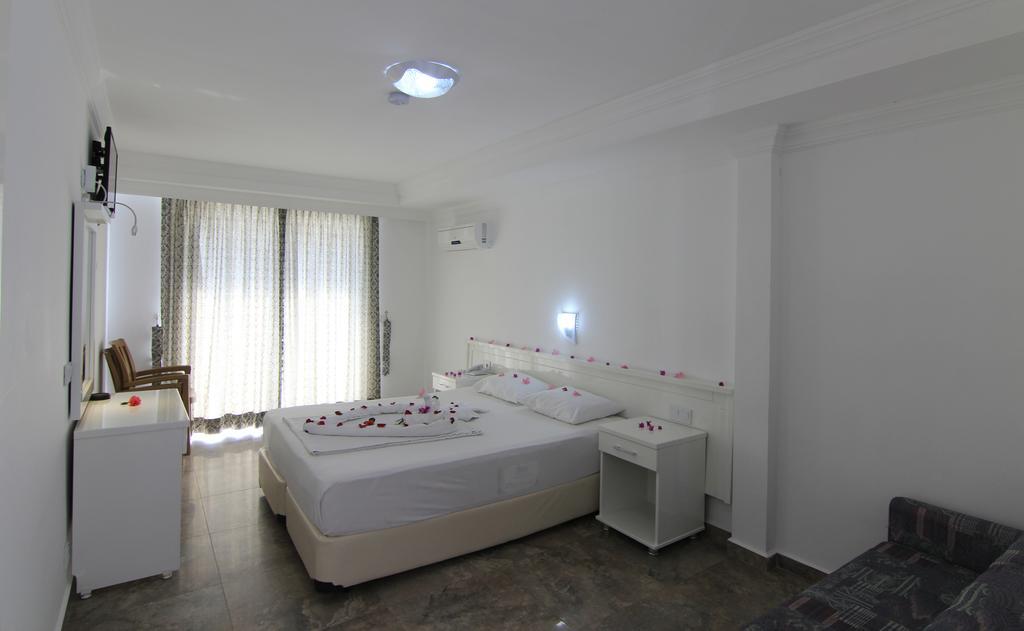 אלאניה Bariscan Hotel מראה חיצוני תמונה