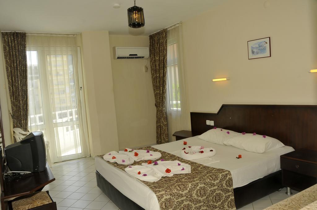 אלאניה Bariscan Hotel מראה חיצוני תמונה